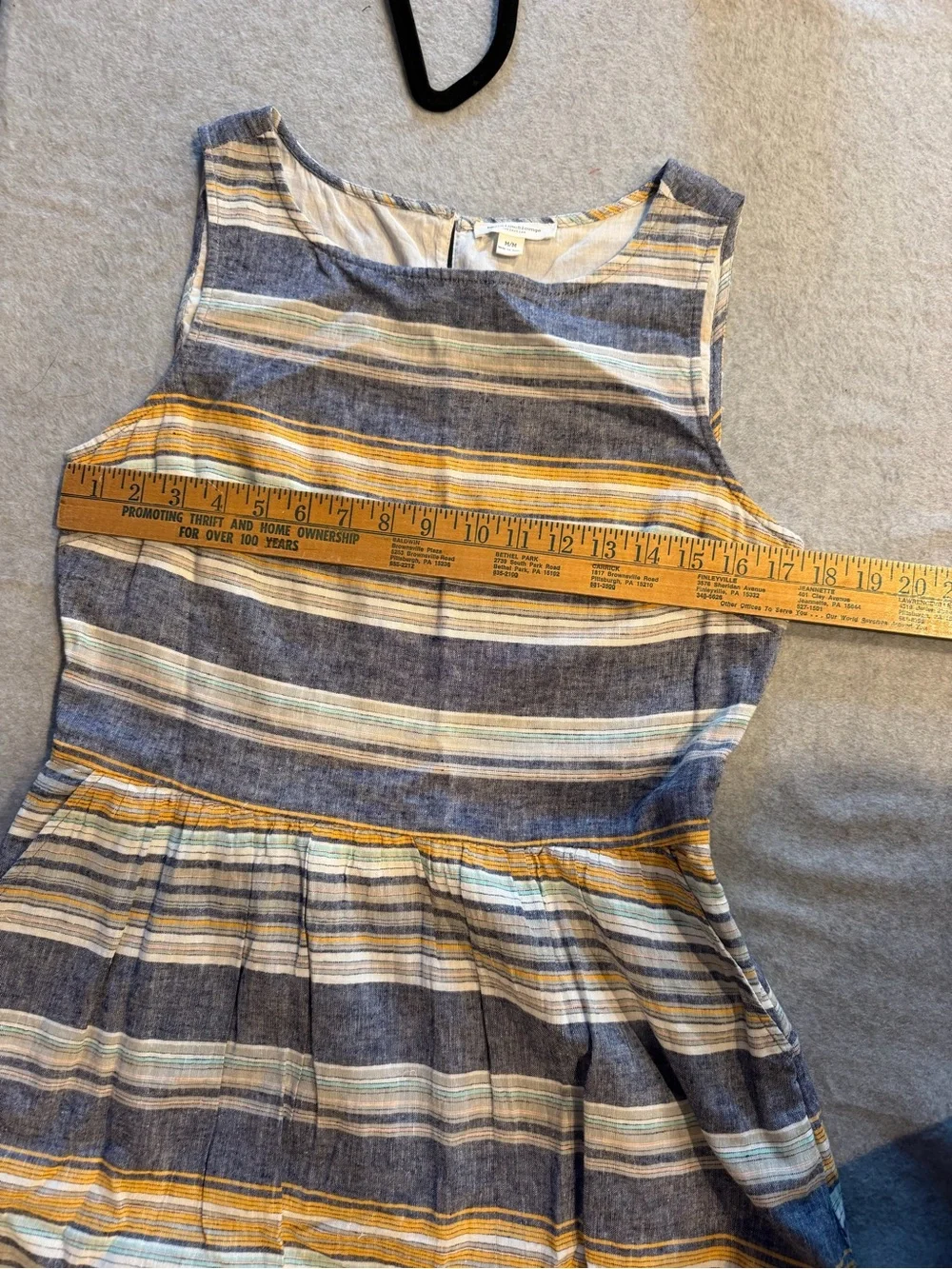 BeachLunchLounge Women's Medium Blue Striped Linen Blend Dress Coastal Beach EUC